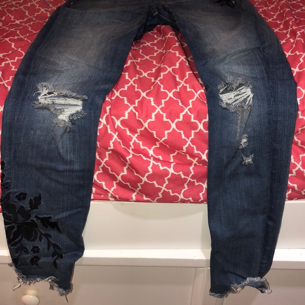 Jeans - Picture 2 of 3